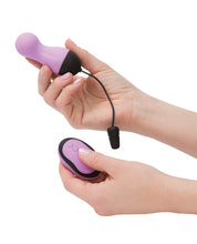 Load image into Gallery viewer, Simple &amp; True Remote Control Vibrating Egg - Purple