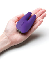 Load image into Gallery viewer, Jimmyjane Love Pods Form 2 Pure Uv Sanitizing Mood Light - Ultraviolet Edition