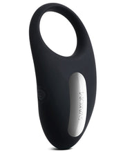 Load image into Gallery viewer, Svakom Wendy Vibrating Ring - Black